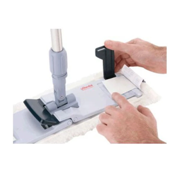 Suport pentru mop CombiSpeed Pro Vileda 40cm, pentru rezerve de mop cu buzunare sau benzi de prindere, compatibil cu maner VL116720