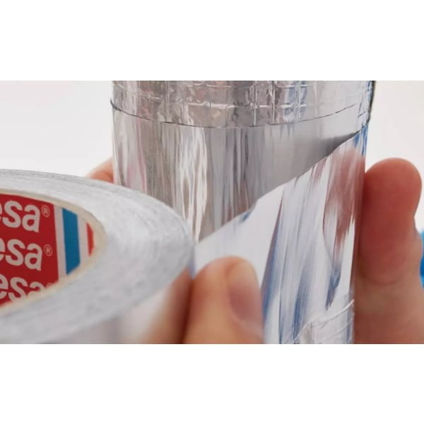 Banda din aluminiu tesa® 60630, culoare argintiu, latime 50 mm, lungime 50 metri, pentru  etansare si impermeabilizare, imbinari, reparatii, montari