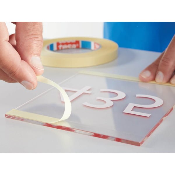 DELISTAT-Banda dublu adeziva tesa® 64621, uz industrial, transparenta, latime 19mm, lungime 50 metri, puternica si rezistenta, pentru fixare, montare, agatare