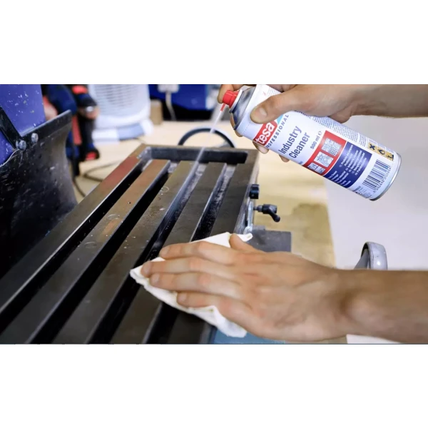 Spray de curatare/degrasare industrial, 500ml, tesa® Industry Cleaner 60040, pentru ceara, ulei, grăsimi, reziduuri din cauciuc şi silicon