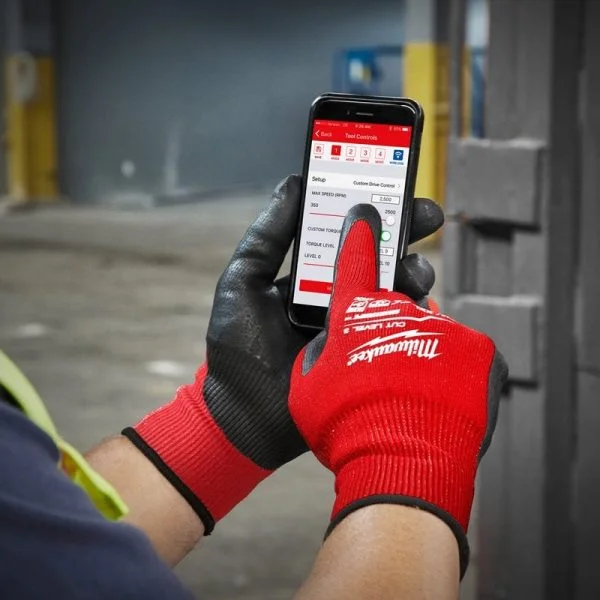 Manusi de protectie rezistente la taiere nivel 3, smartswipe - compatibile cu dispozitive touchscreen, Milwaukee 4932471618, Marimi S,M,L,XL,XXL