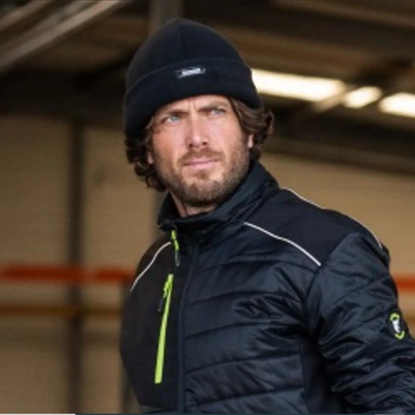 Caciula captusita COVER HAT XTRA neagra, din fleece / polar 280g/m², captuseala Thinsulate™ 40g/m² in interior, asigura protectie impotriva frigului, vantului si umezelii