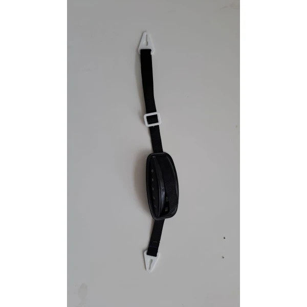 Curea pentru fixarea castii de protectie, reglabila, prindere in 2 puncte, cu protectie pentru barbie