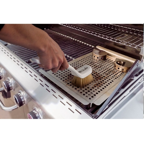 Perie de mana cu maner lung, IGEAX 1004, duritate medie, alba, rezistenta la 200°C, pentru plite gratare sau tigai fierbinti in industria alimentara