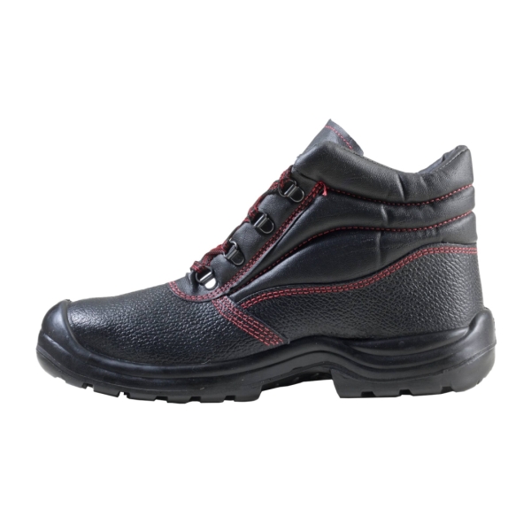 Bocanci Sirin Bastus S3 CI SRC with synthetic fur, abrasion resistance, PU 2D material, bellows type - doubled with spongy material, and lacing through perforations consolidated with metal eyelets.