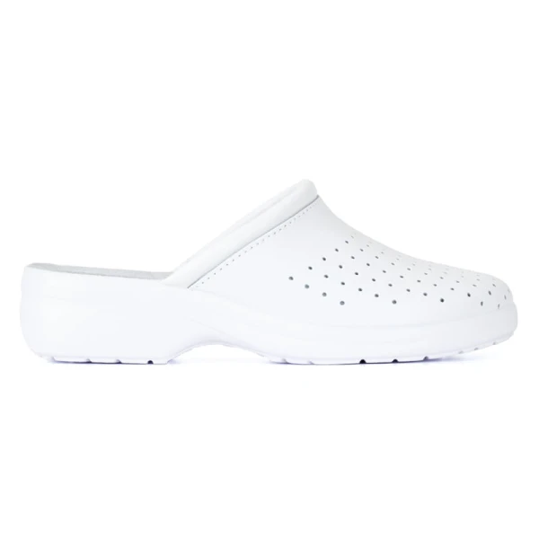 Saboti-piele-A-Doina-1.jpg Saboti Goldenfit Doina - Injectata din poliuretan, Da, Da, Metal free - fara elemente metalice