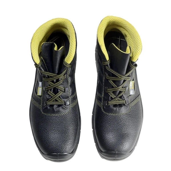 Bocanci Sirin Bora New S1 SRC din  material rezistent la abraziune, care asigură aerisirea piciorului, cu talpă PU 1D, tip burduf dublat cu material spongios și înșiretare prin perforații consolidate cu capse metalice.