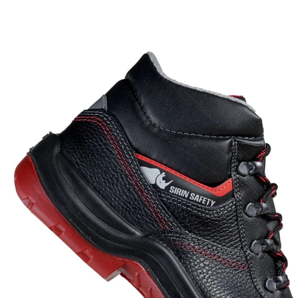 Bocanci Sirin Parang_21 S3 SRC -  material rezistent la abraziune, asigură aerisirea piciorului, PU 2D, Tip burduf - dublata cu material spongios, Insiretare prin perforatii consolidate cu capse metalice