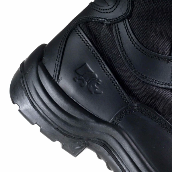 Bocanci Sirin Burebista 02 FO WR SRC, membrana impermeabila, asigura aerisirea piciorului, PU 2D, tip burduf dublata cu material spongios, insiretare prin perforatii consolidate cu capse metalice