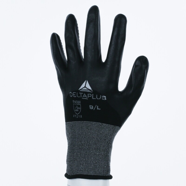 Mănușă tricotată cu strat protector - Poliester, Spandex - Nitril neted - Calibru : 15, culori: Negru