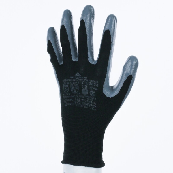 Mănușă tricotată cu strat protector - Poliester - Nitril neted - Calibru : 13, culori: Negru-Gri