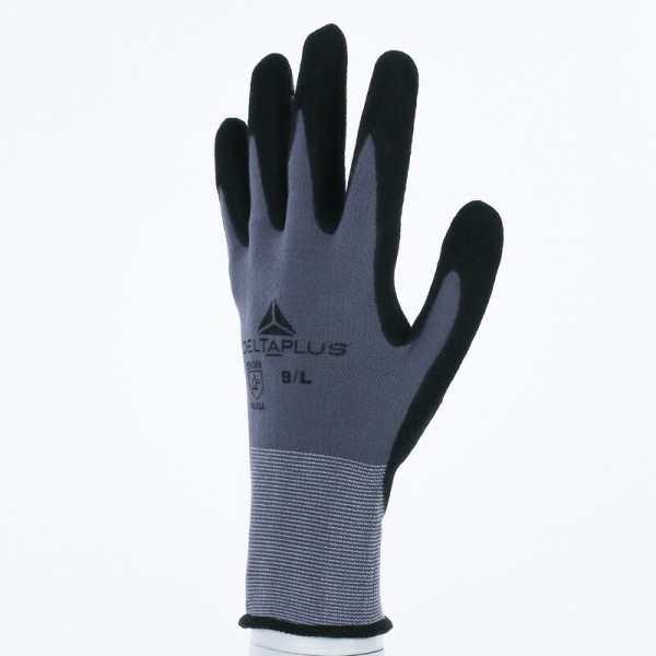 Mănușă tricotată cu strat protector - Poliamidă, Spandex - Polimer apă neted - Calibru : 15, culori: Gri-Negru