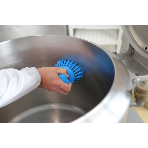 Perie rotunda cu maner ergonomic, IGEAX 1012, duritate medie, albastru, pentru curatarea suprafetelor curbate neuniforme, industria alimentara, HACCP, FDA